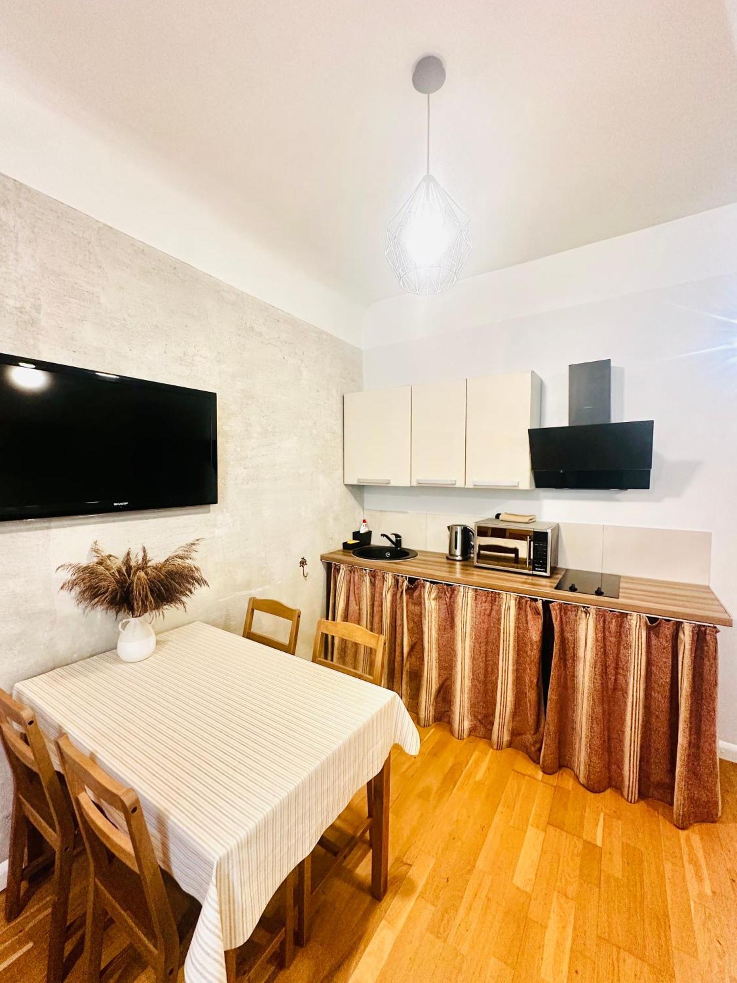 Baltic Design Apartments With Free Parking And Self Check In Riga Ngoại thất bức ảnh